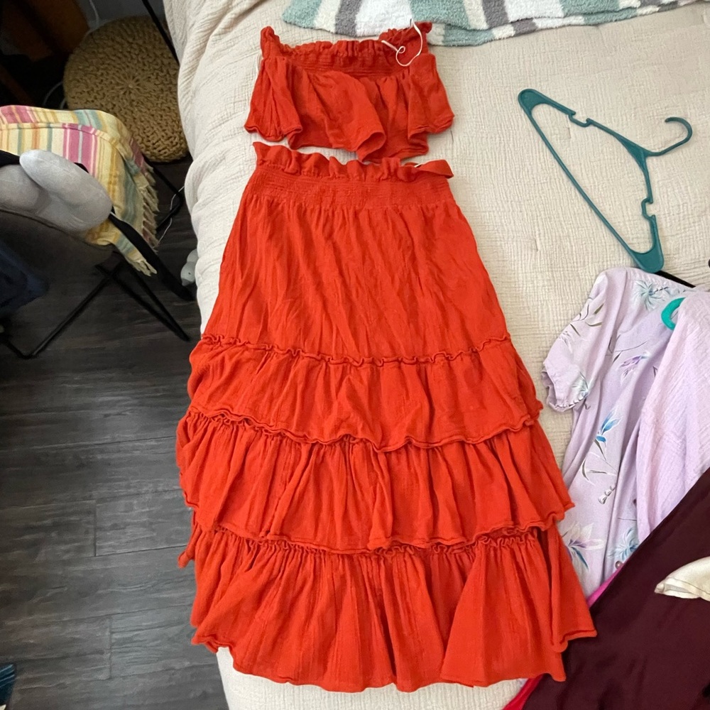 Free people 2pc skirt and bandou top, rust color